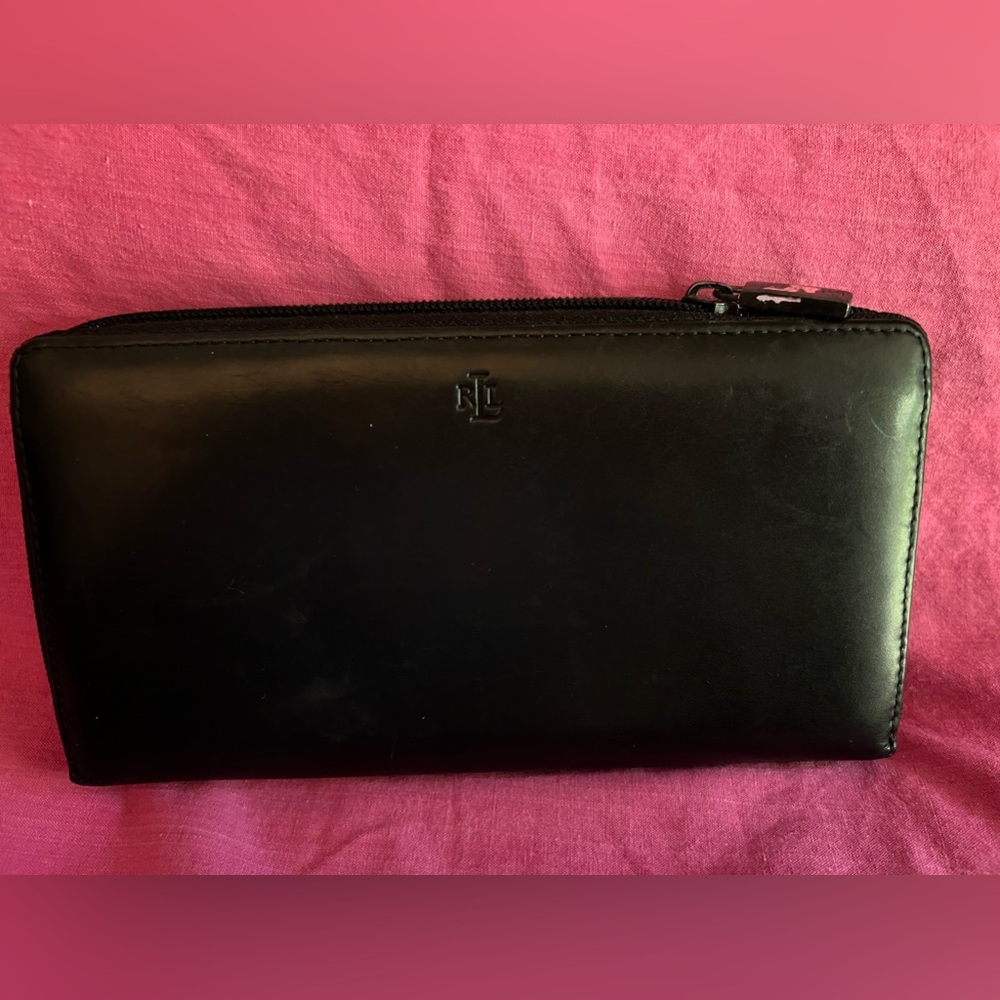 Black leather vintage Ralph Lauren wallet